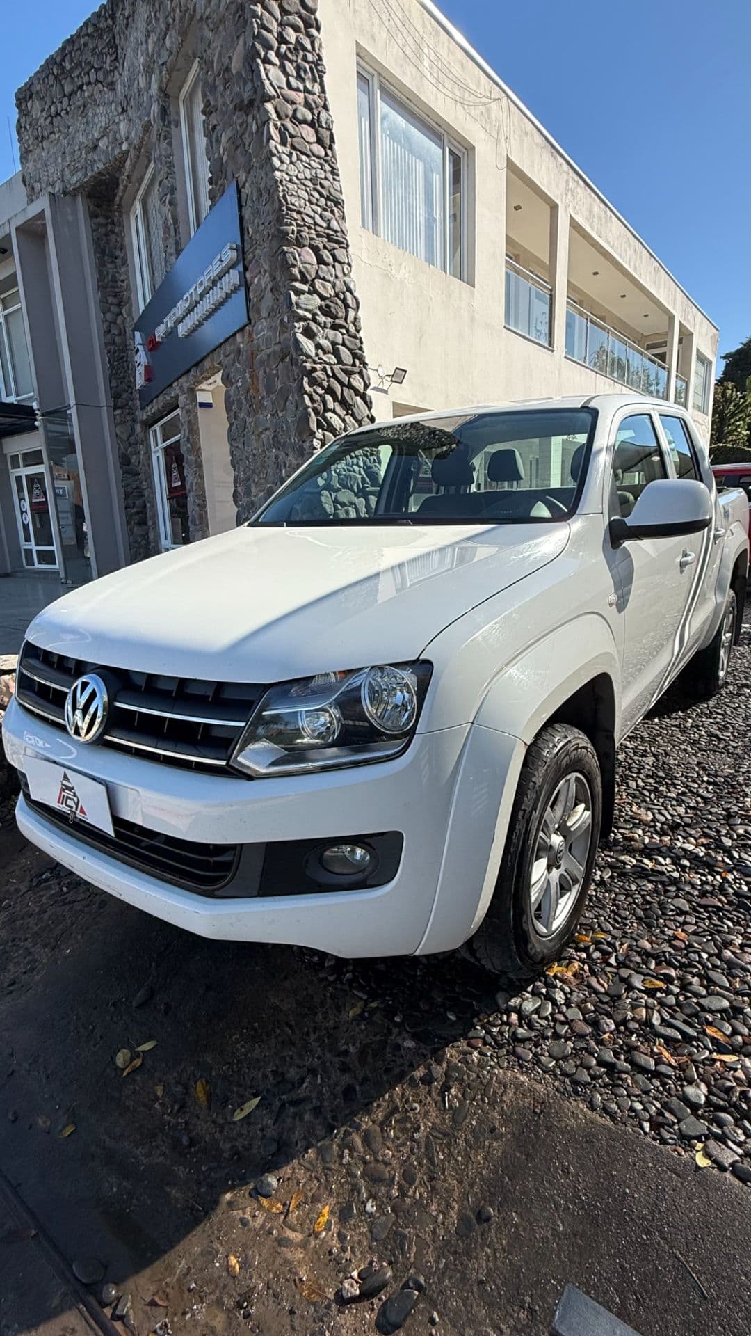 VOLKSWAGEN AMAROK TRENDLINE 4X2 2.0L TDI 180CV 2015
