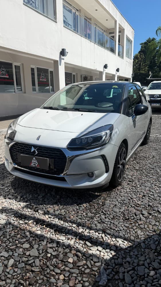 DS Automobiles DS3 THP 165 MT6 SPORT CHIC — foto 1